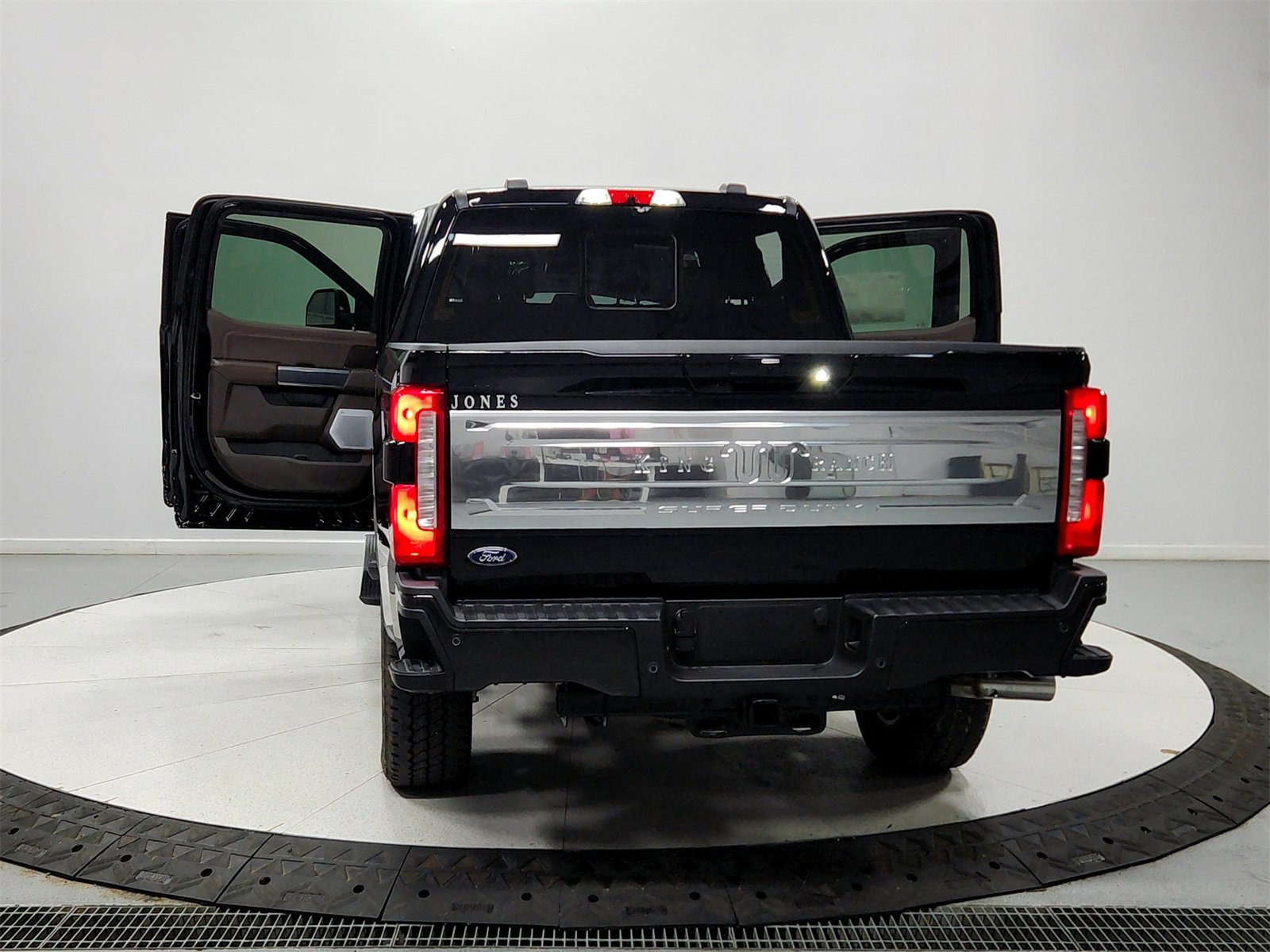 New 2025 Ford F250 King Ranch image 16