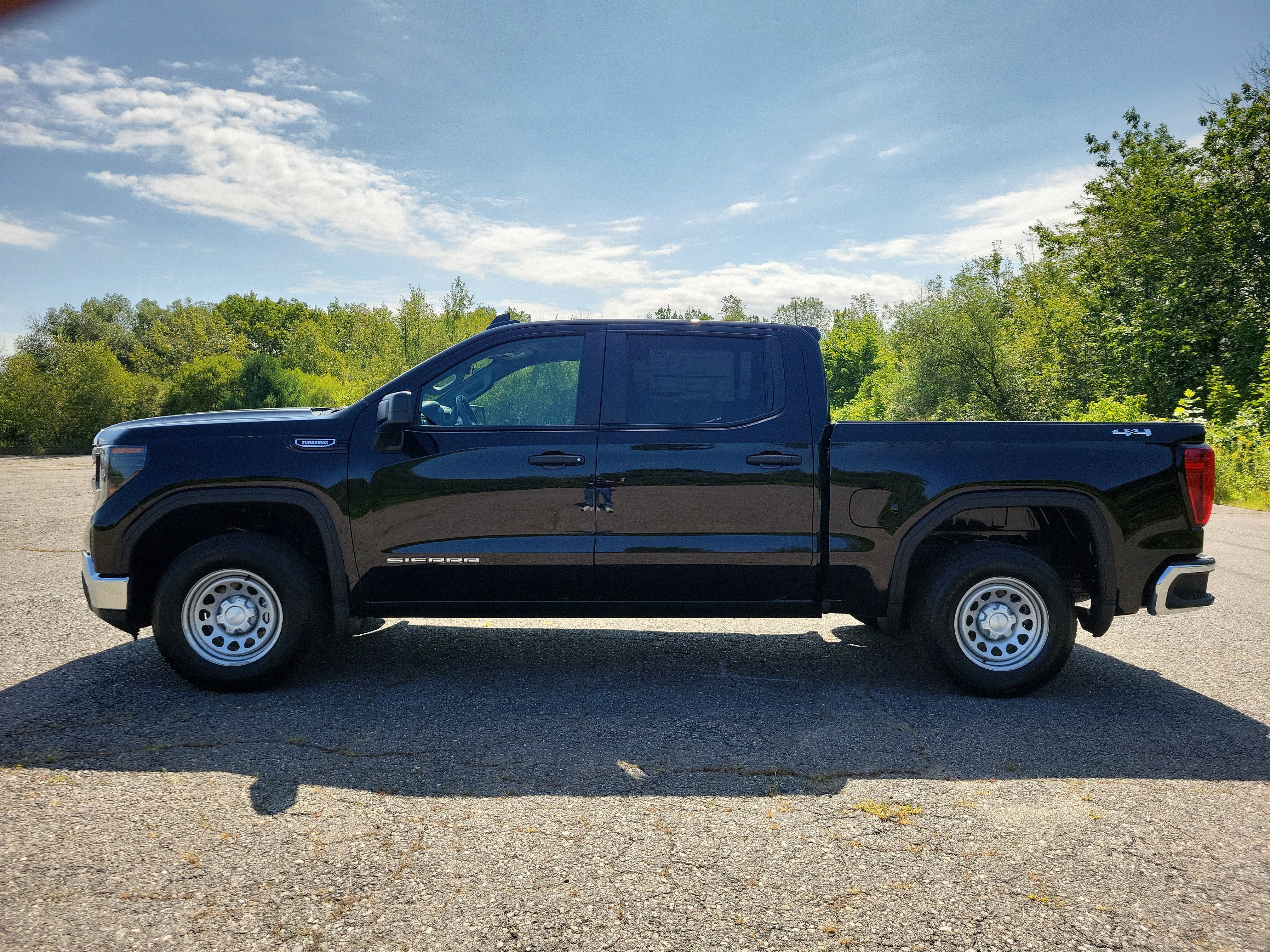 New 2026 GMC Sierra 1500 Pro w/ Pro Value Package image 2