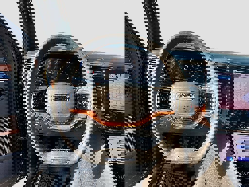 New 2024 Jeep Grand Wagoneer Series III w/ Rear Seat Video Group 1 image 12