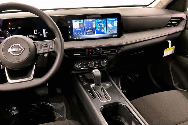 New 2027 Nissan Kicks S AWD/4WD image 8