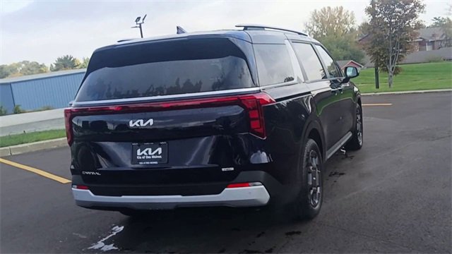 New 2026 Kia Carnival EX image 2