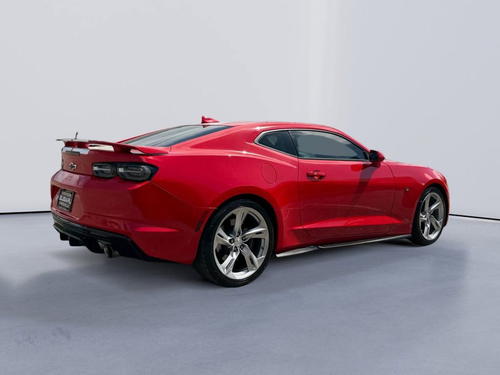 Used 2019 Chevrolet Camaro SS image 3