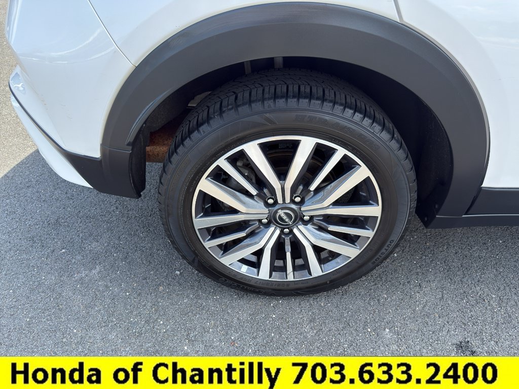 Used 2022 Nissan Kicks SR FWD image 25