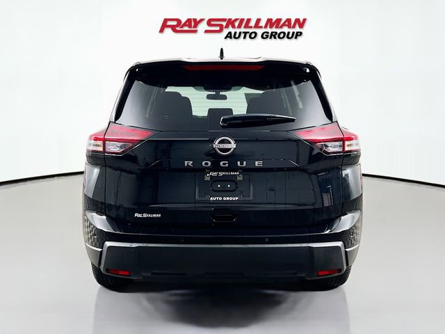 Used 2025 Nissan Rogue SV image 6