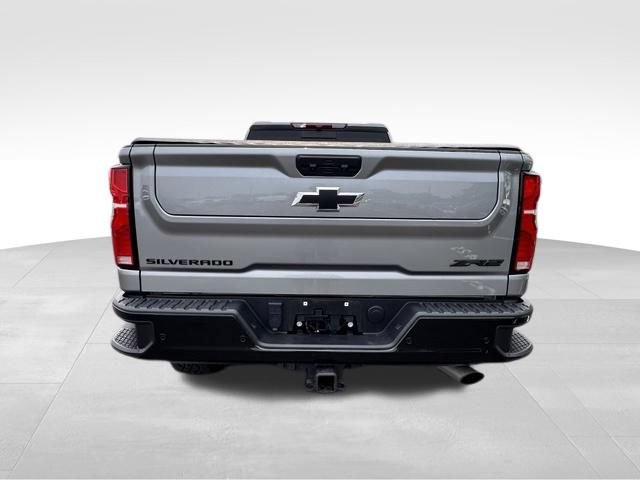 Used 2024 Chevrolet Silverado 2500 ZR2 w/ LPO, Dark Essentials Package AWD/4WD image 6