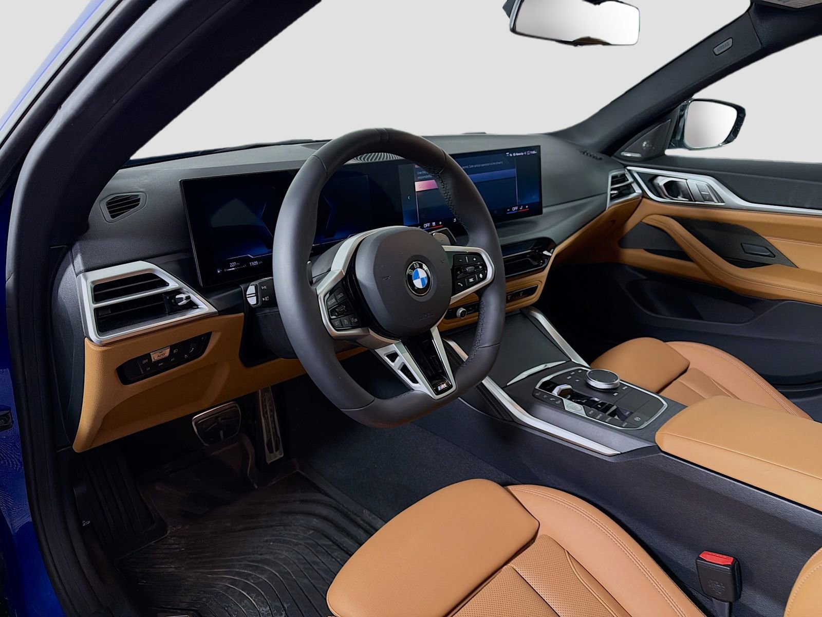 Used 2025 BMW 430i xDrive w/ M Sport Package image 10