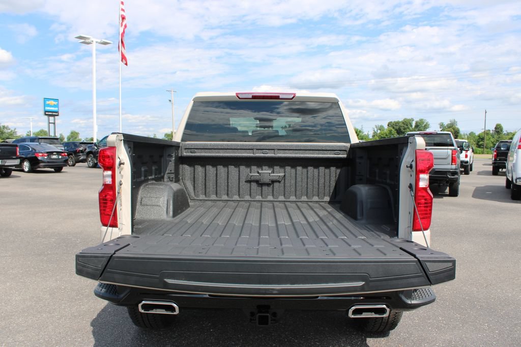 New 2026 Chevrolet Silverado 1500 Custom Trail Boss w/ LPO, Dark Essentials Package AWD/4WD image 21