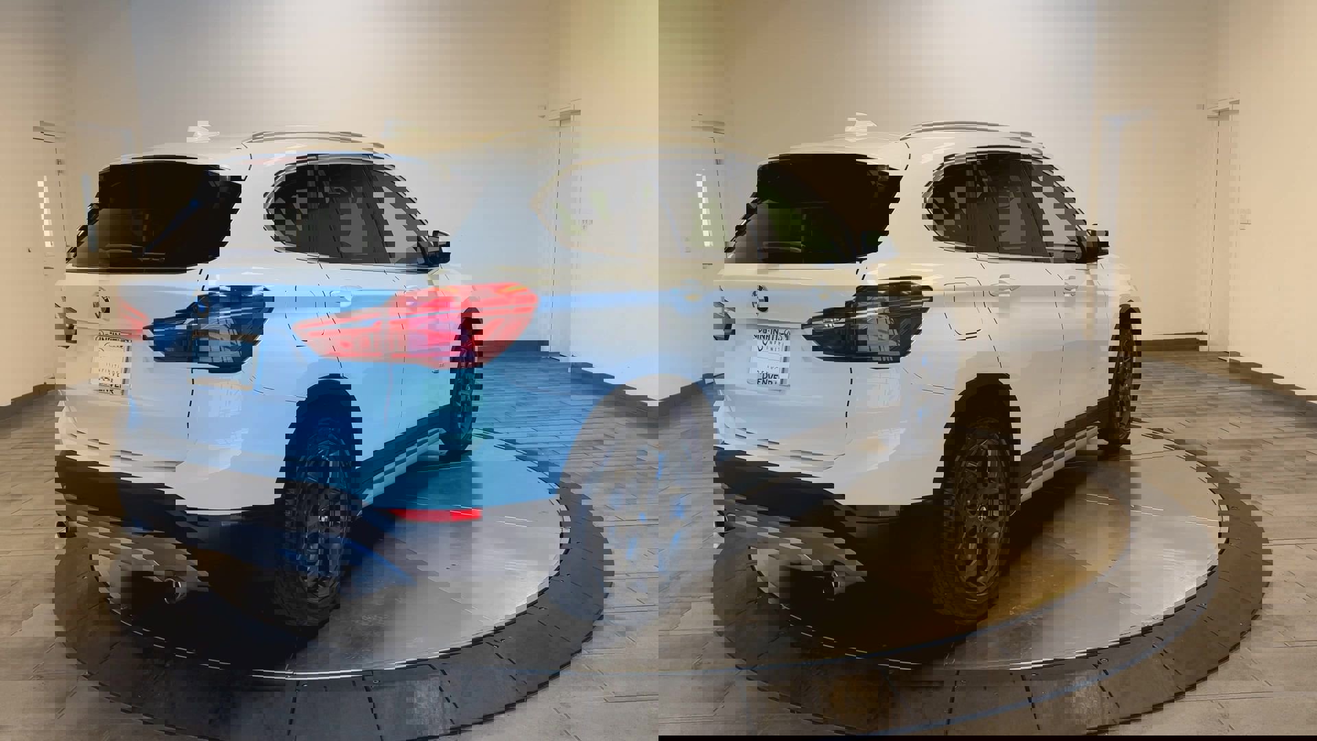 Used 2016 BMW X1 xDrive28i image 8