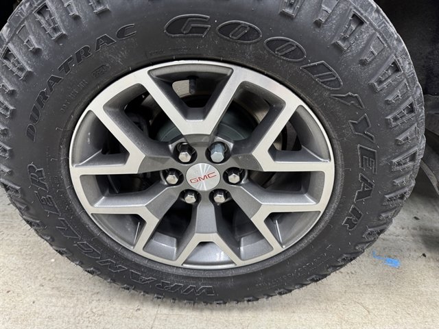 Used 2021 GMC Canyon AT4 w/ Trailering Package image 8