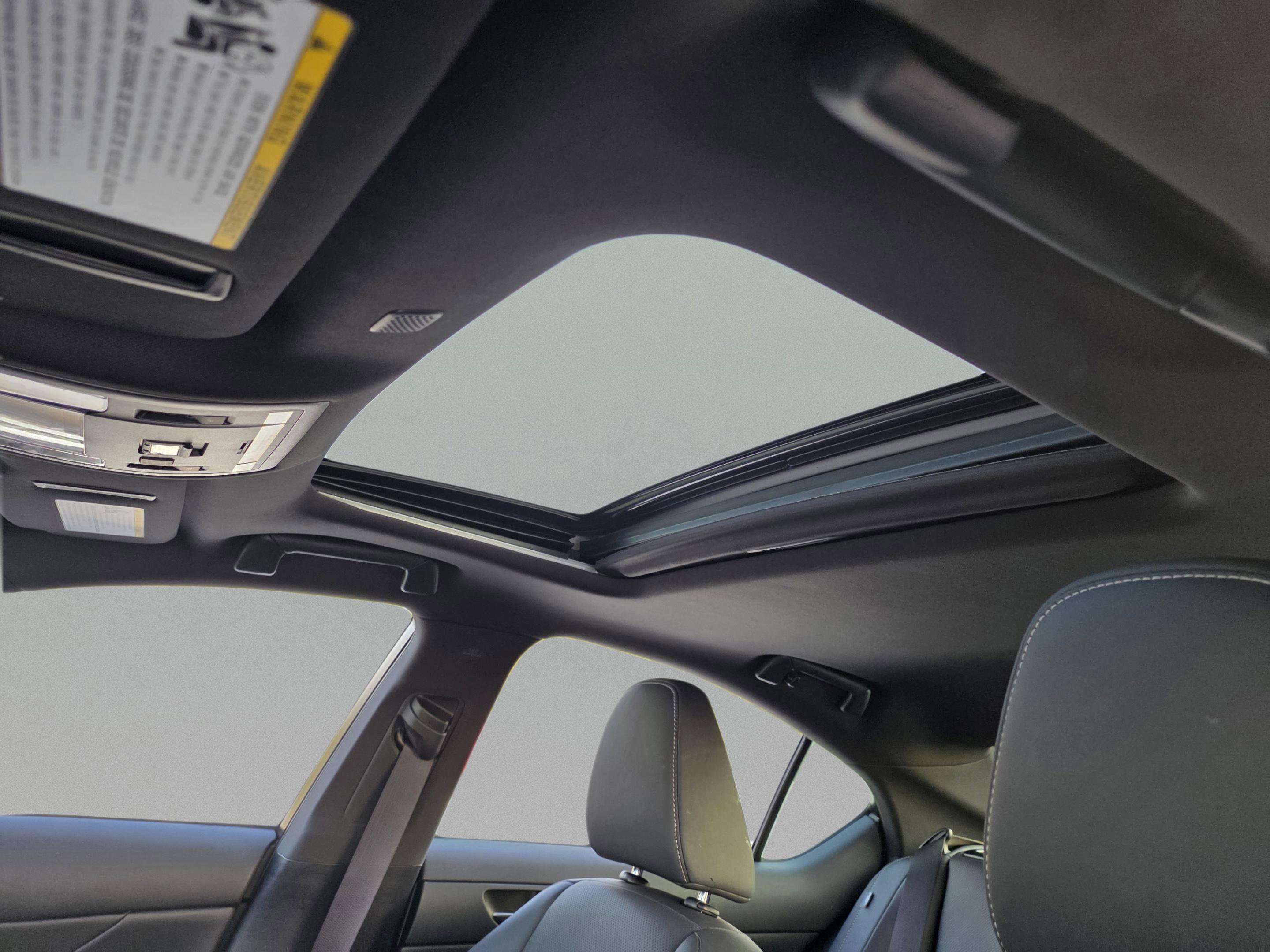 Certified 2024 Lexus IS 300 w/ Premium Package image 15