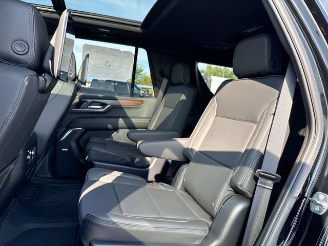 New 2026 GMC Yukon Denali w/ Denali Reserve Package AWD/4WD image 23