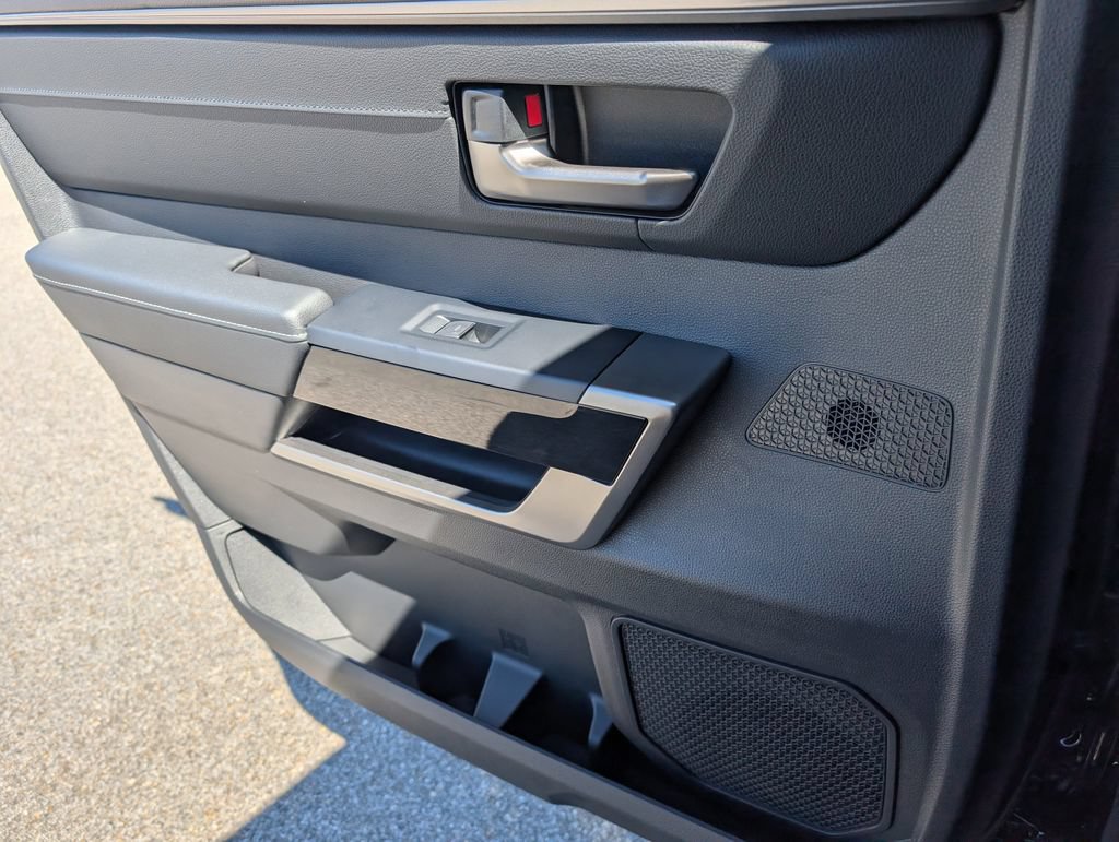 New 2026 Toyota Tundra Limited AWD/4WD image 30