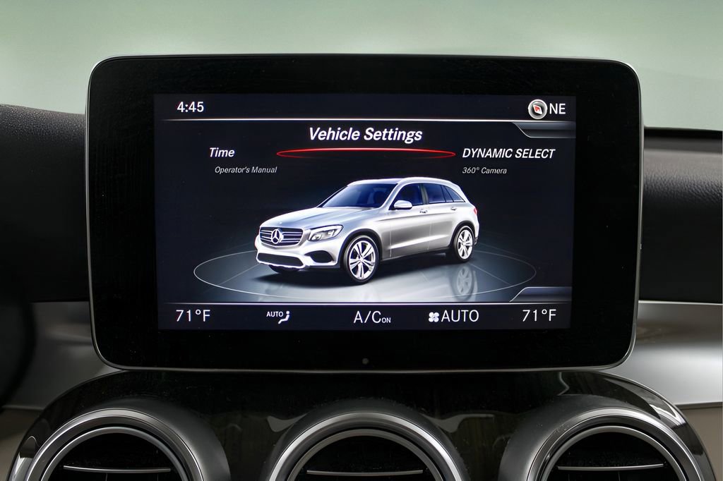 Used 2019 Mercedes-Benz GLC 300 image 34