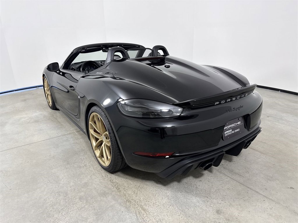 Certified 2021 Porsche 718 Boxster Spyder image 3