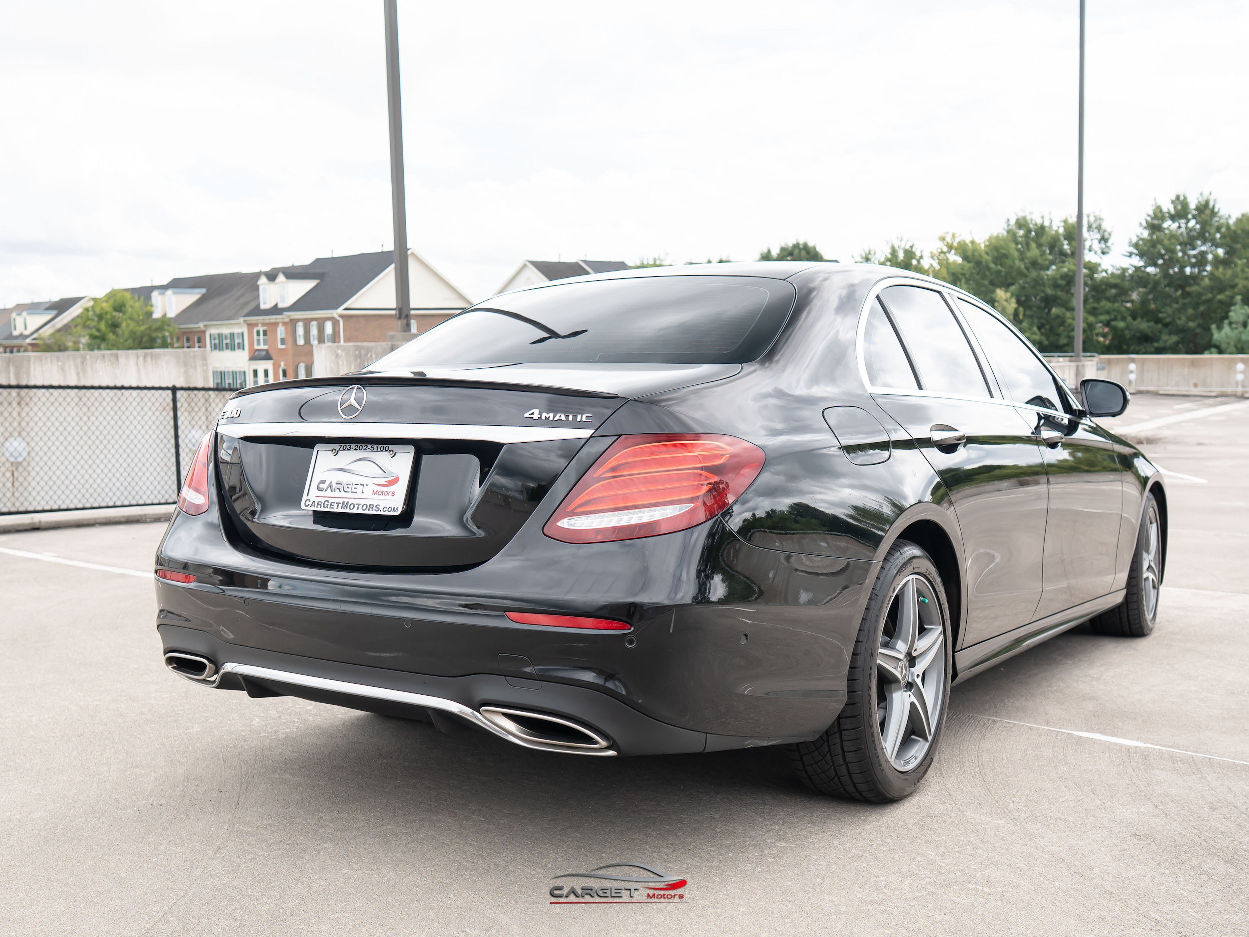 Used 2019 Mercedes-Benz E 300 4MATIC w/ Premium 1 Package image 7