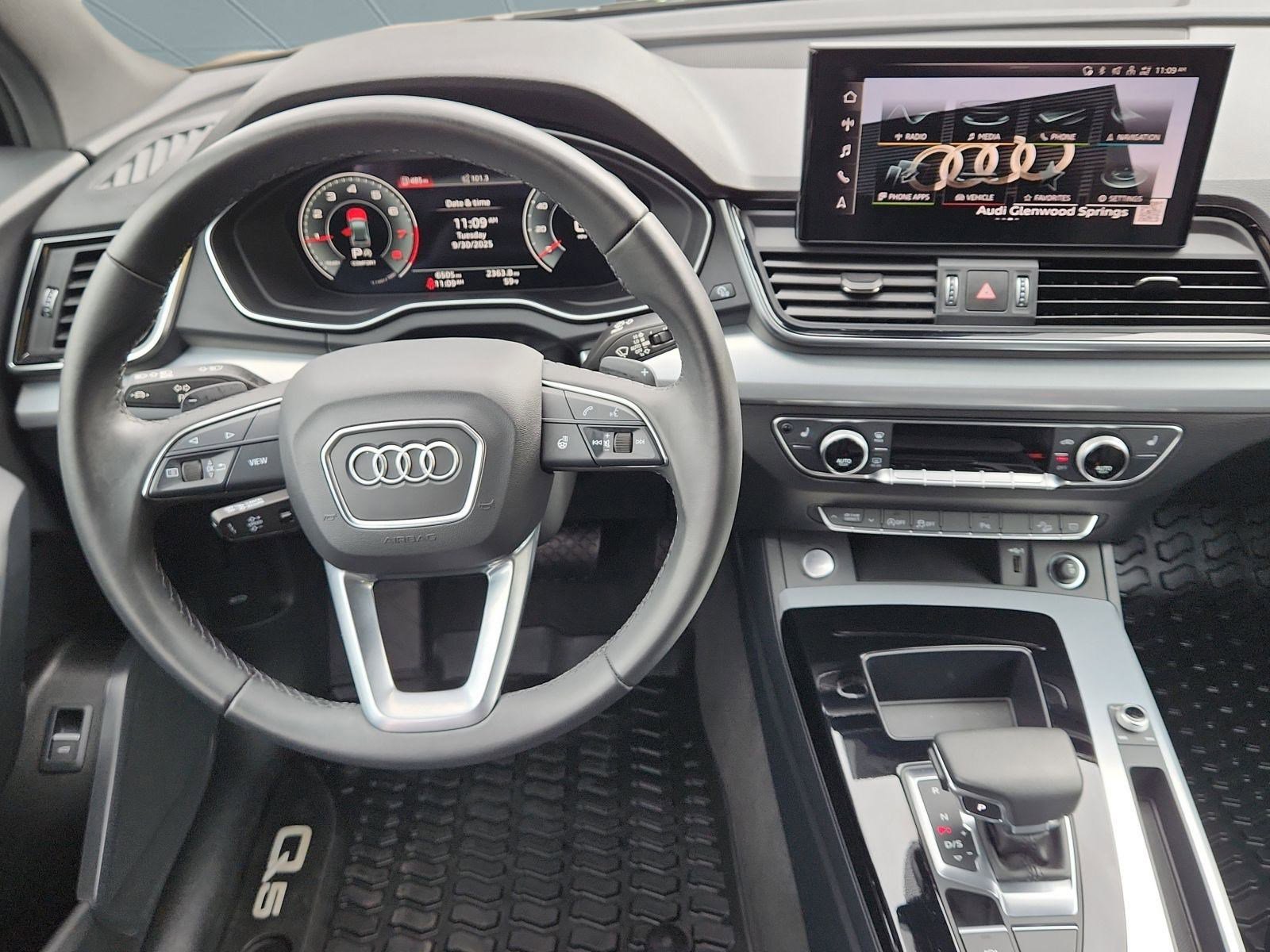 Used 2025 Audi Q5 2.0T Premium w/ Convenience Plus Package image 12