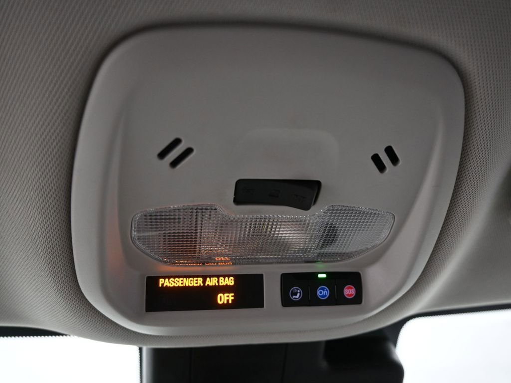 Used 2024 Chevrolet Trax LT w/ LT Convenience Package image 33