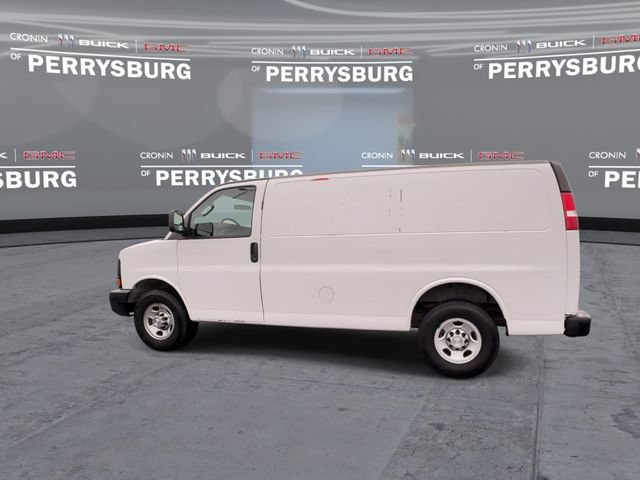Used 2016 Chevrolet Express 2500 RWD image 5