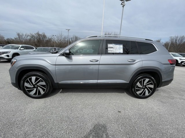 New 2025 Volkswagen Atlas SEL image 4