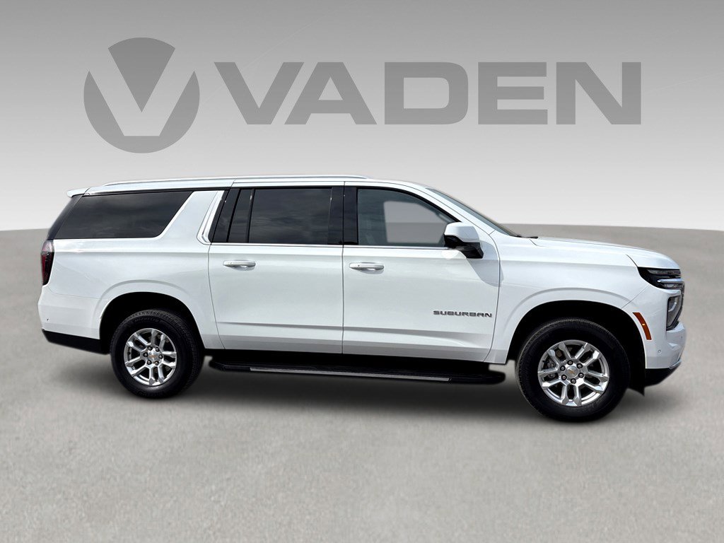 Certified 2025 Chevrolet Suburban LT AWD/4WD image 23