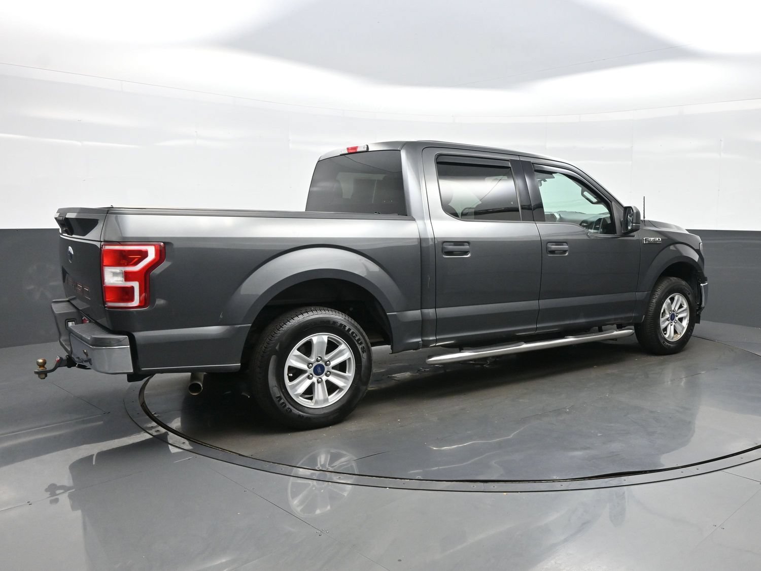 Used 2018 Ford F150 XLT RWD image 6