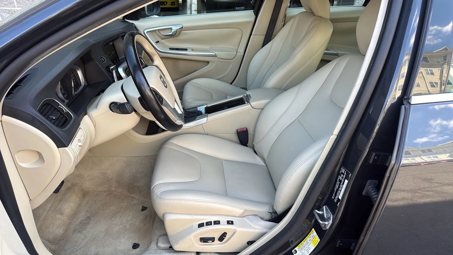 Used 2015 Volvo S60 T5 Premier FWD image 14