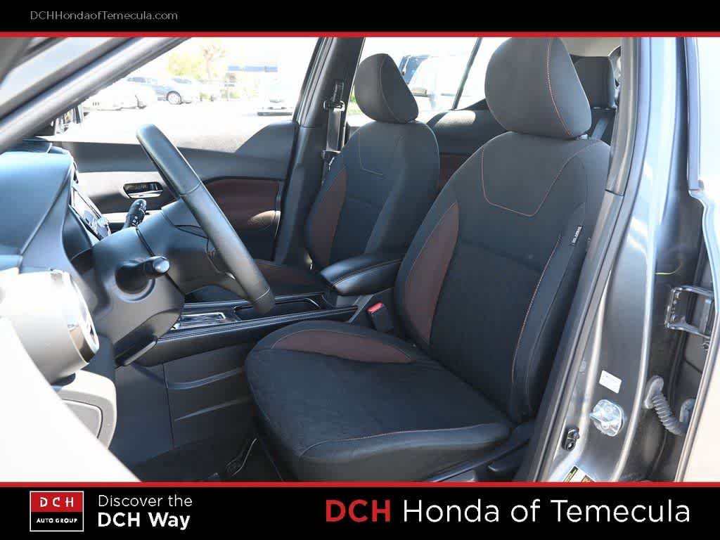 Used 2022 Nissan Kicks SR FWD image 18