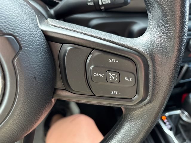 Used 2021 Jeep Gladiator Sport AWD/4WD image 11