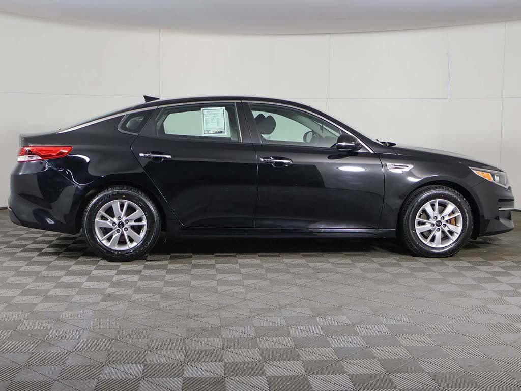 Used 2017 Kia Optima LX FWD image 15