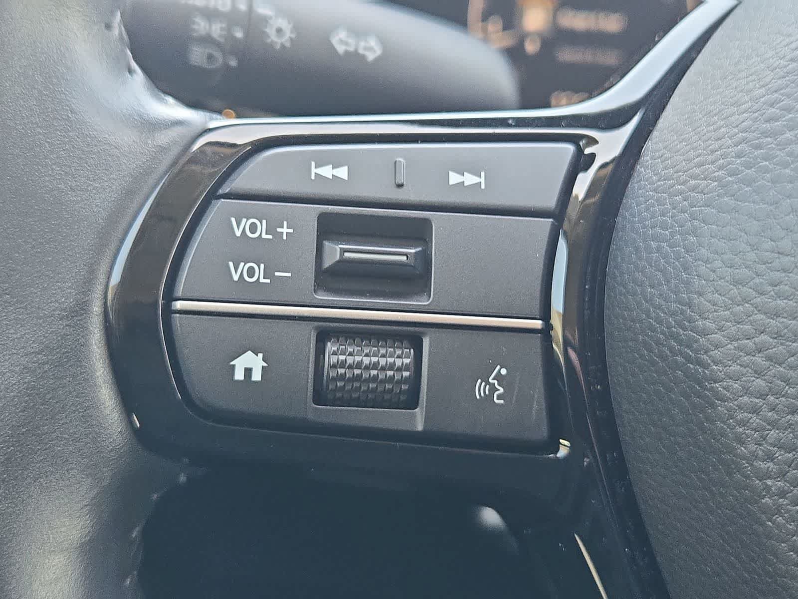 Used 2025 Honda CR-V EX-L image 25