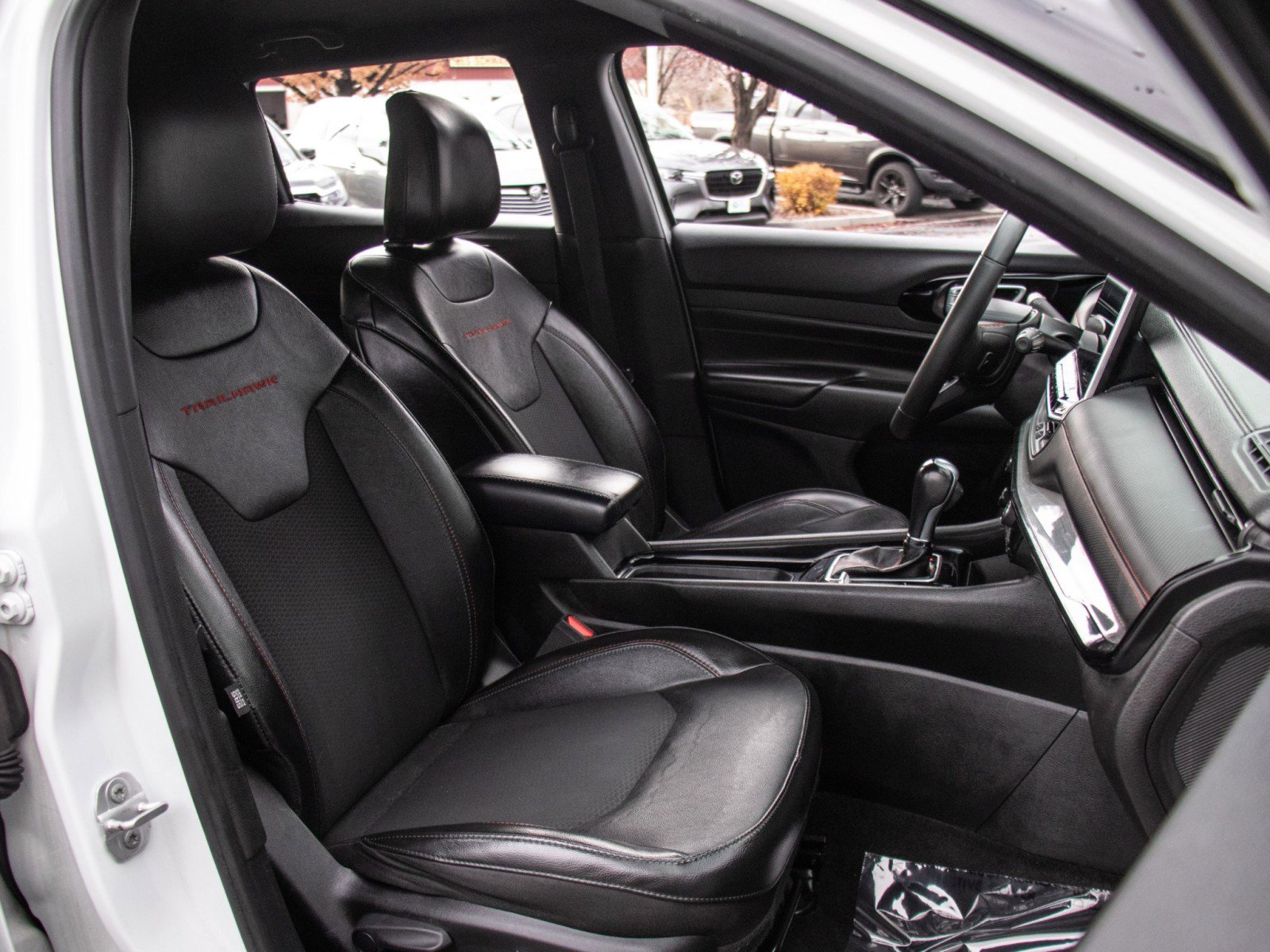 Used 2023 Jeep Compass Trailhawk image 19