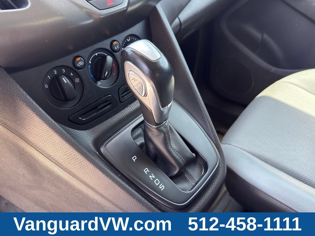 Used 2016 Ford Transit Connect XL FWD image 12