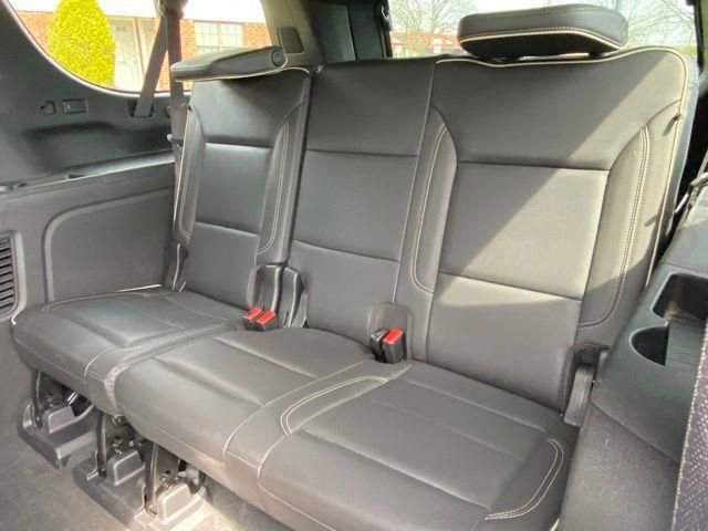 Used 2021 Chevrolet Suburban Premier image 21