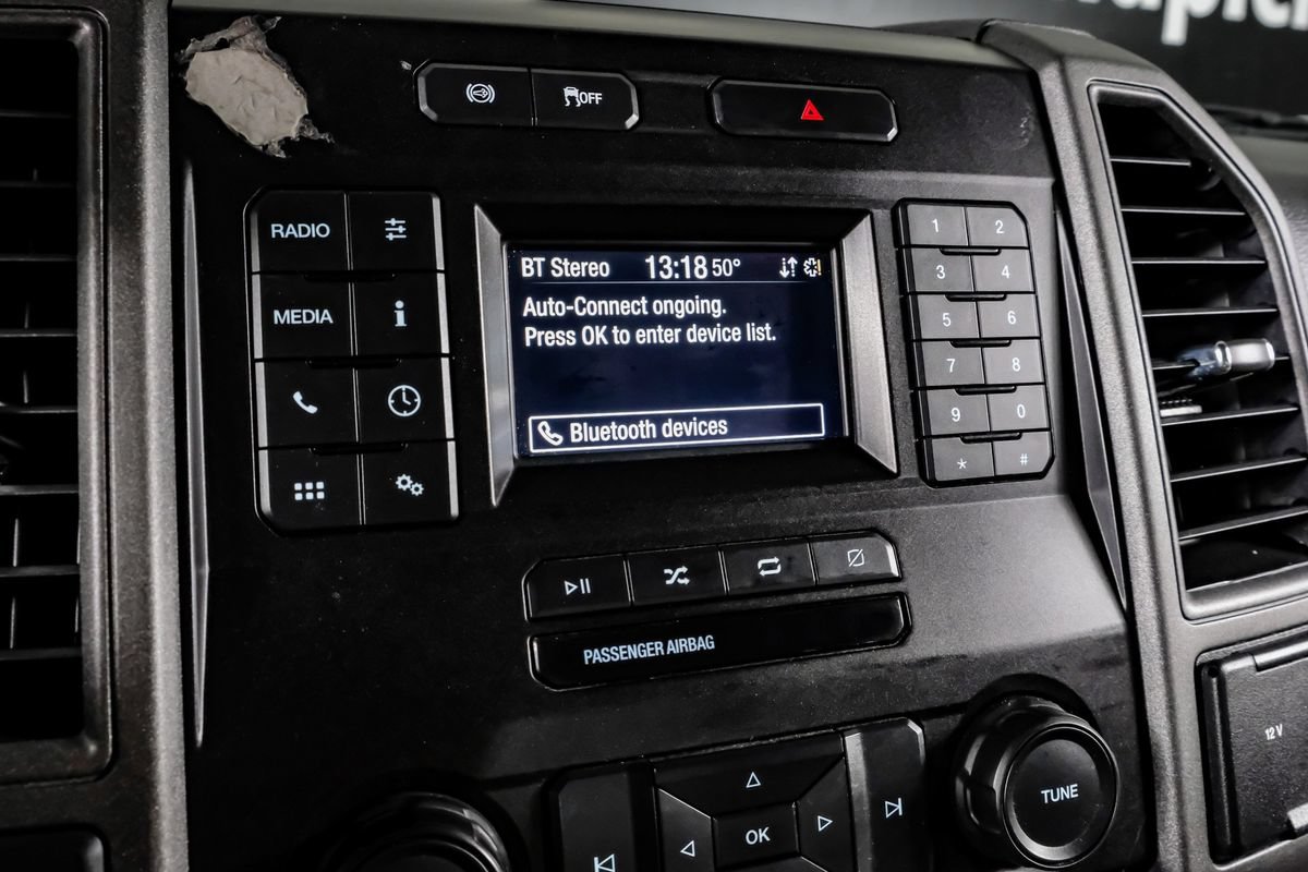 Used 2021 Ford F550 4x4 Crew Cab Super Duty w/ Power Equipment Group image 25
