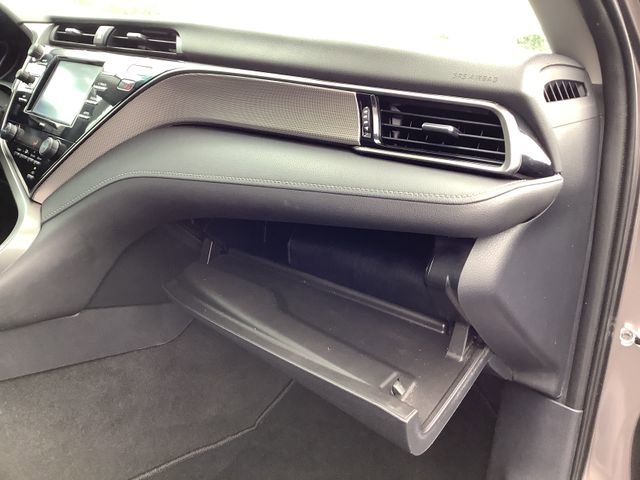 Used 2020 Toyota Camry SE FWD image 39