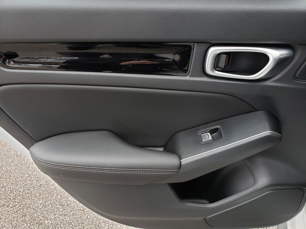 Used 2024 Honda Civic Sport Touring image 12