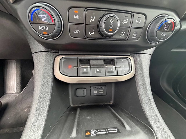 Used 2023 GMC Acadia Denali w/ Denali Technology Package AWD/4WD image 43