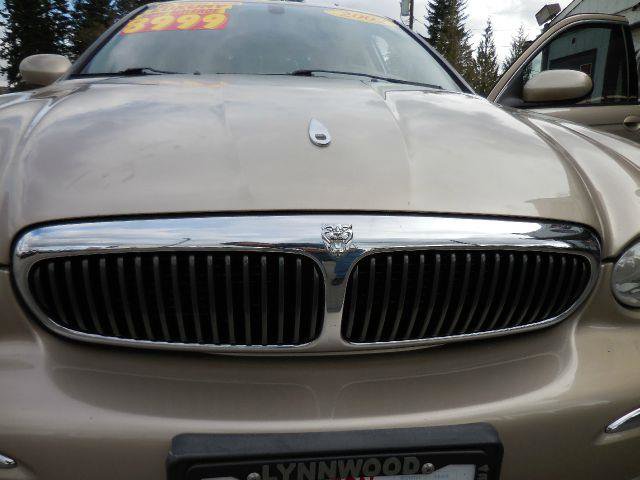 Used 2002 Jaguar X-TYPE 3.0 image 32