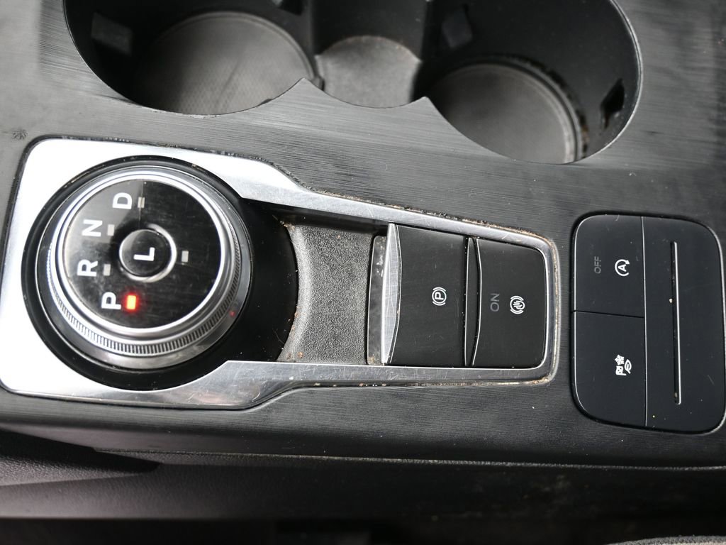 Used 2020 Ford Escape S image 28