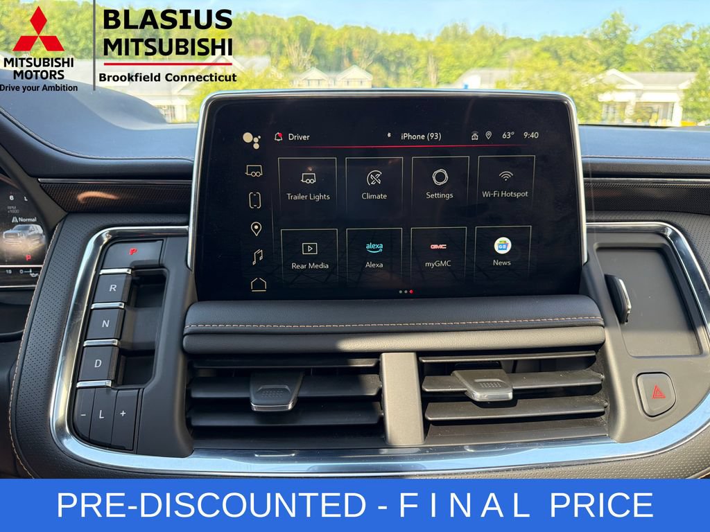 Used 2023 GMC Yukon AT4 w/ AT4 Premium Package AWD/4WD image 27