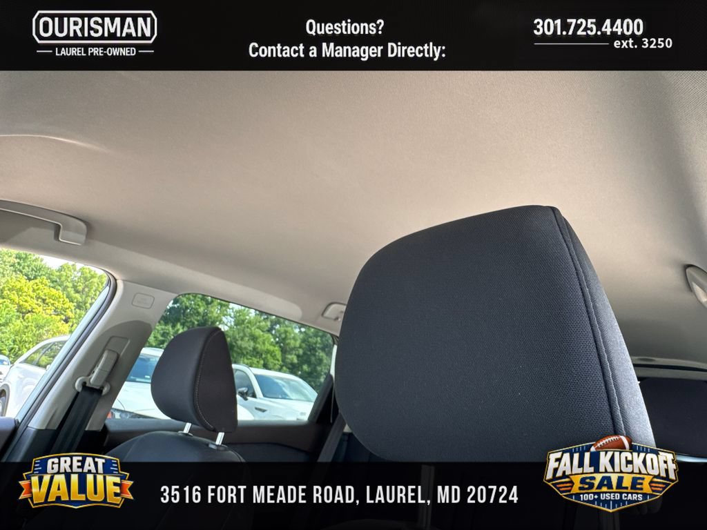 Used 2023 Nissan Rogue S AWD/4WD image 16