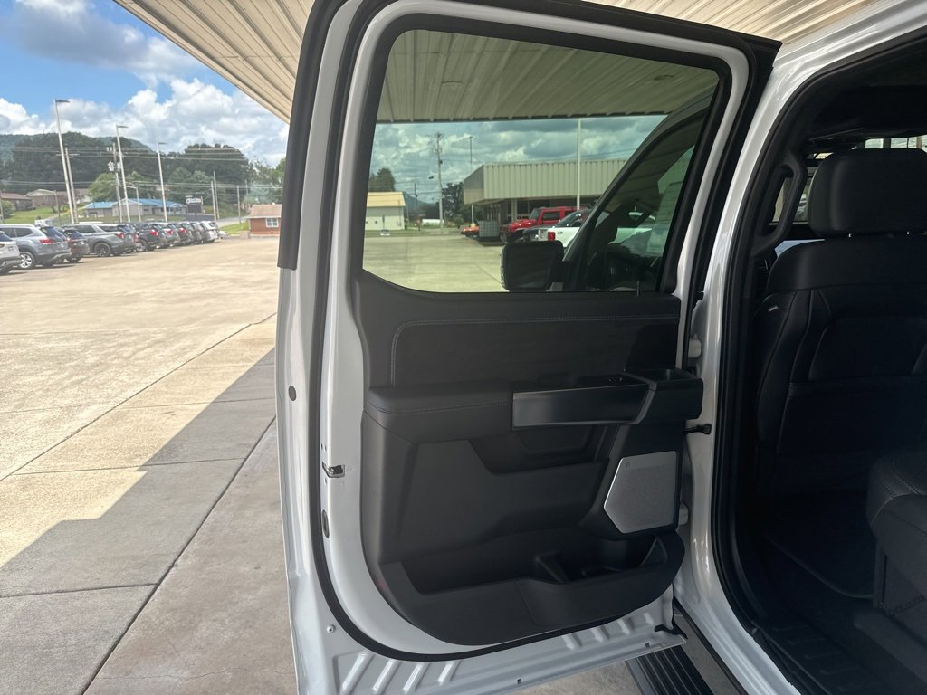 New 2025 Ford F150 Platinum w/ Equipment Group 702A High image 18