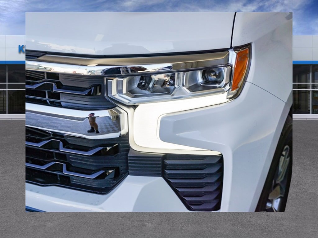 New 2026 Chevrolet Silverado 1500 LT w/ LPO, Dark Essentials Package image 5