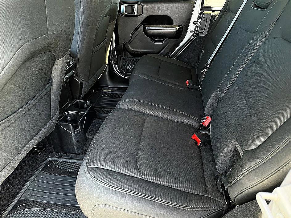 Used 2020 Jeep Wrangler Unlimited Sport S image 9