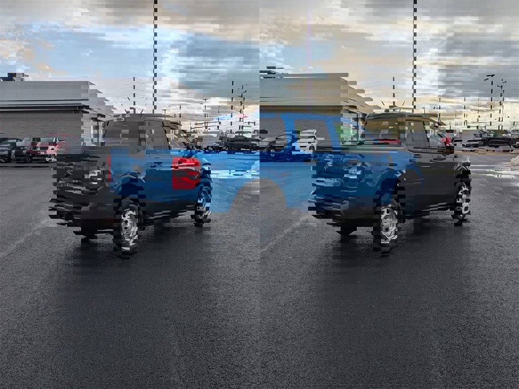 New 2026 Ford Maverick XL image 29