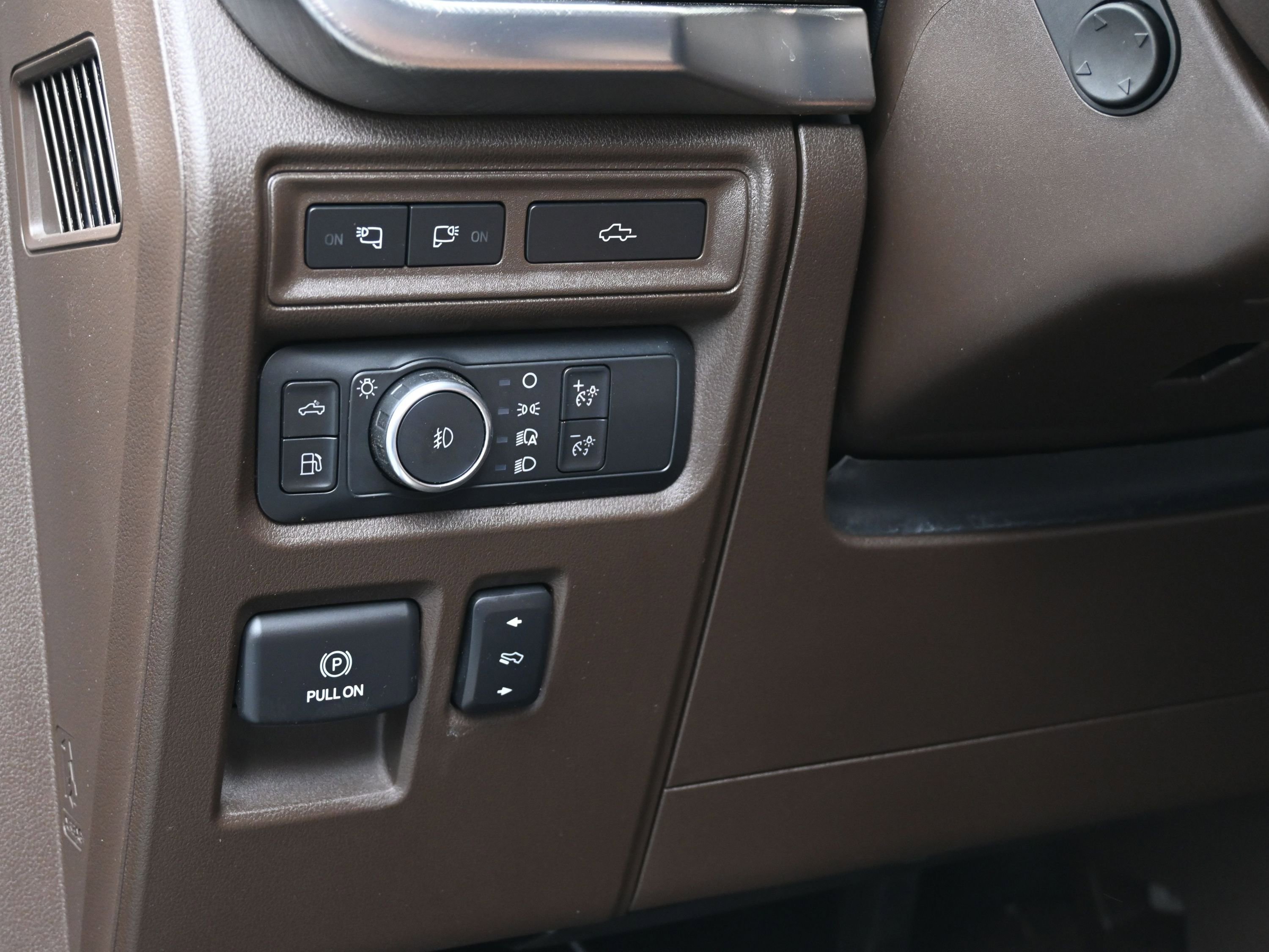 Used 2022 Ford F150 King Ranch w/ Equipment Group 601A High image 23