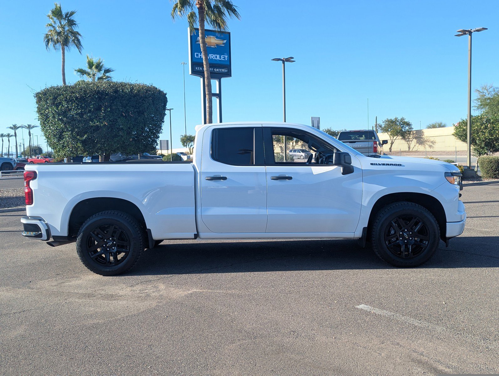Certified 2024 Chevrolet Silverado 1500 Custom w/ LPO, Dark Essentials Package image 7