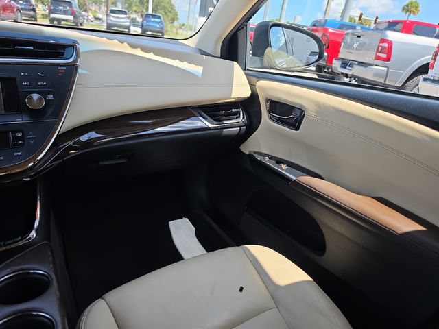Used 2013 Toyota Avalon XLE Premium FWD image 11