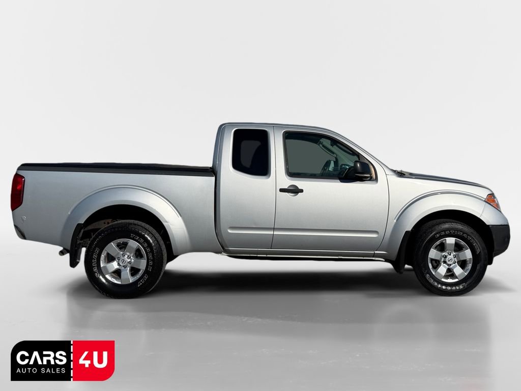 Used 2010 Nissan Frontier SE w/ SE Value Truck Pkg AWD/4WD image 8