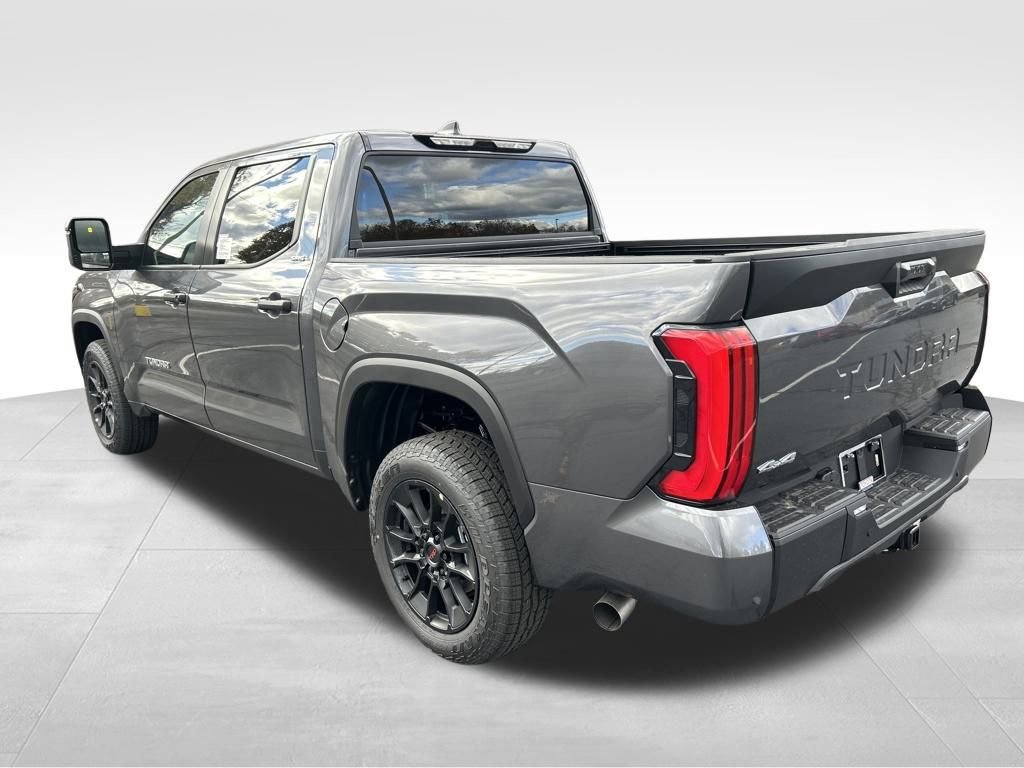 New 2026 Toyota Tundra SR5 image 3